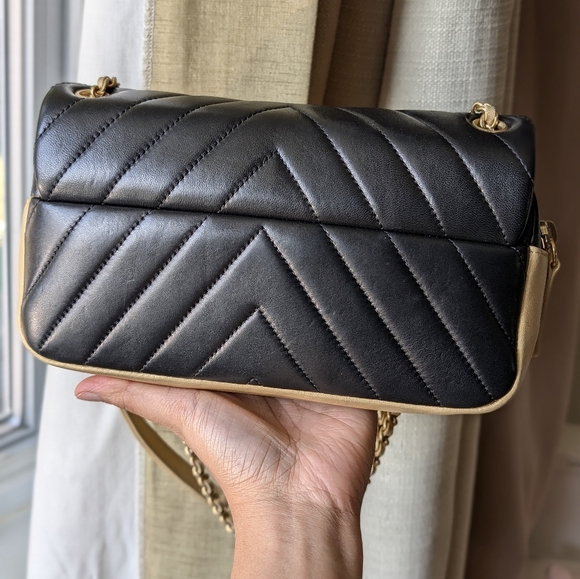 ✨Chanel bag✨ - Picture 3 of 10